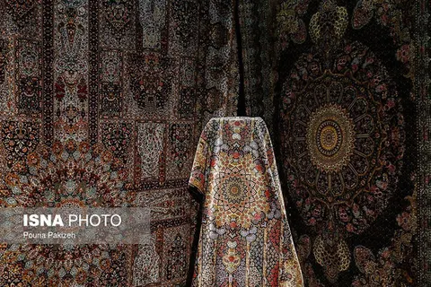 نیم درصد تولیدکنندگان فرش دستبافت کاشمر از رنگهای گیاهی استفاده میکنند