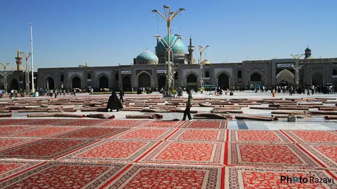1200 مترمربع فرش دستباف متبرک حرم رضوی به فروش رسید