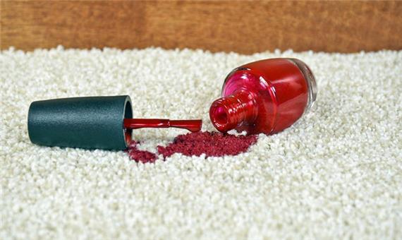 لکه لاک از روی فرش را چگونه پاک کنیم؟