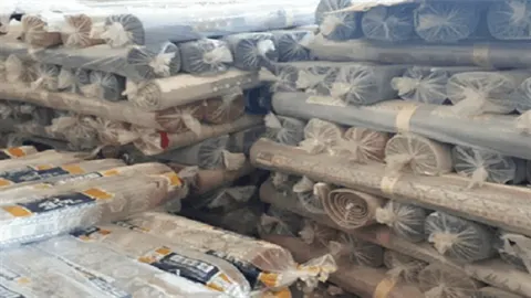 فرش مهربانی در منزل ۱۰۰ مددجوی قم پهن شد
