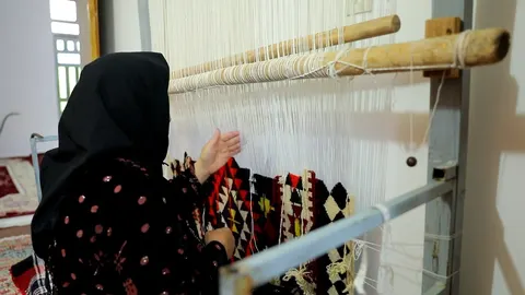 اشتغال ۷۲ هزار نفر در صنعت فرش آذربایجان غربی