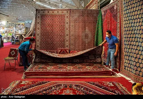 بیمه قالیبافان تمدید شد / با این روند بازار فرش دستباف از دست ایران خارج می‌شود