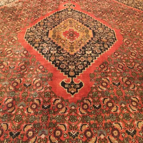 بدنبال ثبت جهانی فرش افشار تکاب هستیم