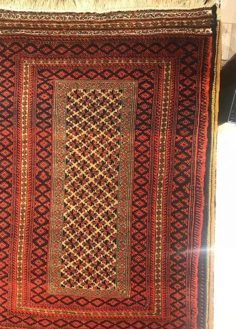 آشنایی با فرش بلوچ