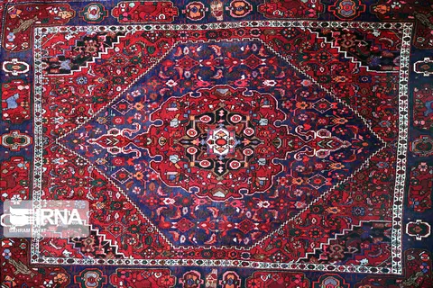 توسعه صادرات و بازاریابی صنعت فرش کشور مغفول مانده است