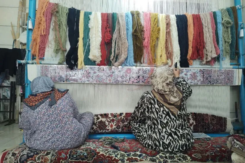 تولید ۱۰۲ هزار مترمربع فرش دستباف در اردبیل