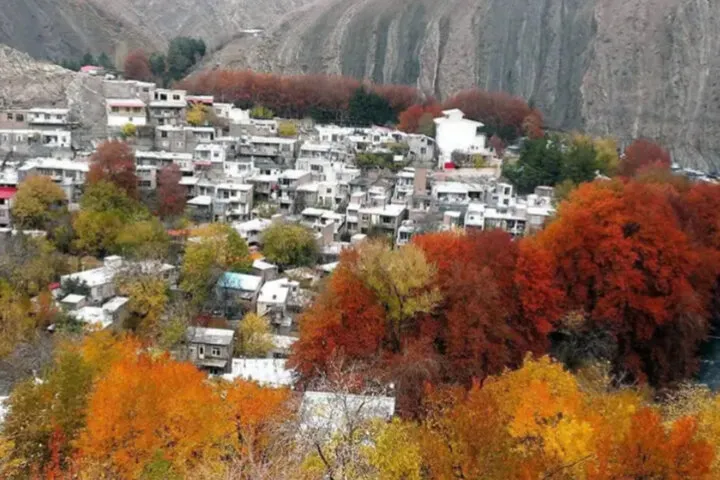 کچه‌بافی‌؛ کیف پشمی که می‌خواهد سوغات کرج شود